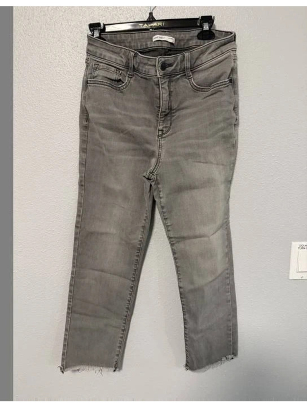 #6103 Nine West Gray Straight Crop Jeans Size 10